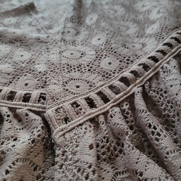 🔵 3/$30 PAINTED THREADS Sleeveless Cardigan Sheer Sweater - Picture 8 of 13